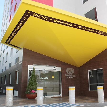 Hotel Hi! ケレタロ エクステリア 写真